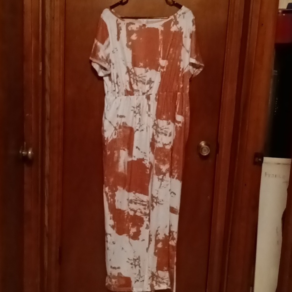 Jumpsuit - Picture 2 of 3